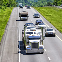 Allegheny County truck accident lawyers help victims involved in sideswipe accidents.